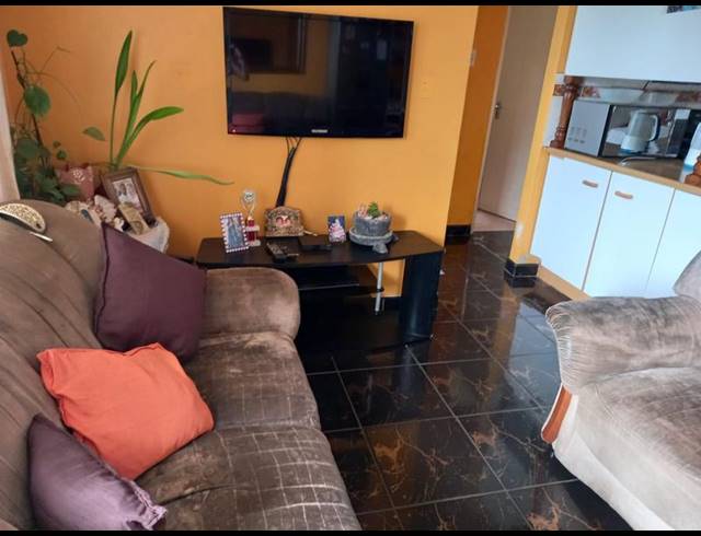 3 BEDROOM APARTMENT FOR SALE IN WOODHAVEN